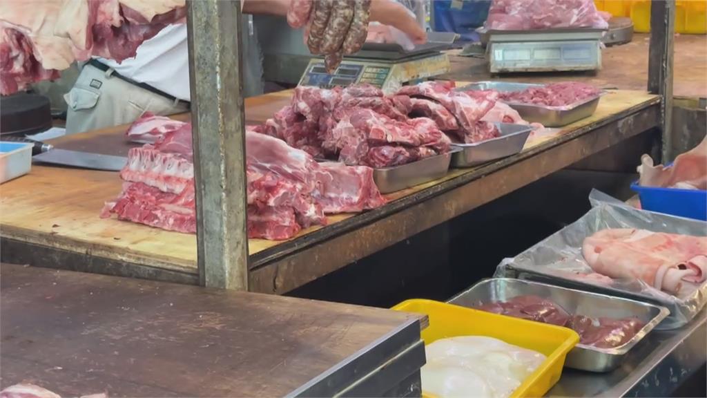 台南傳統市場「鼠啃豬肉」 網友笑:主廚親自驗收?