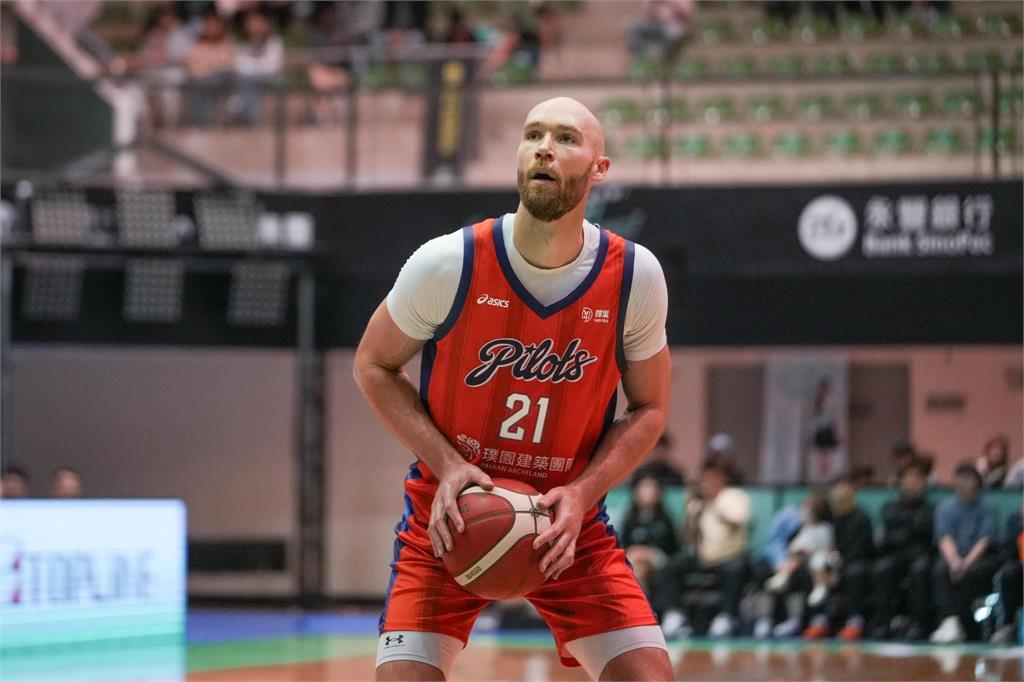 PLG(影)／龍頭領航猿嚇出一身冷汗！第四節打出20:3攻勢才力克洋基工程