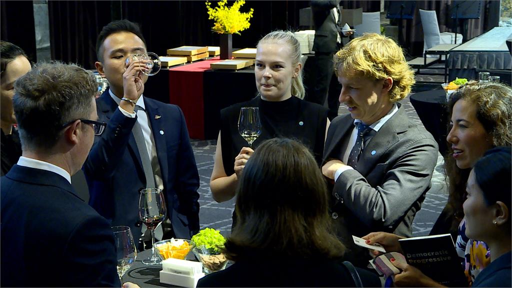 出席外交使節酒會 賴清德「全英文」溝通
