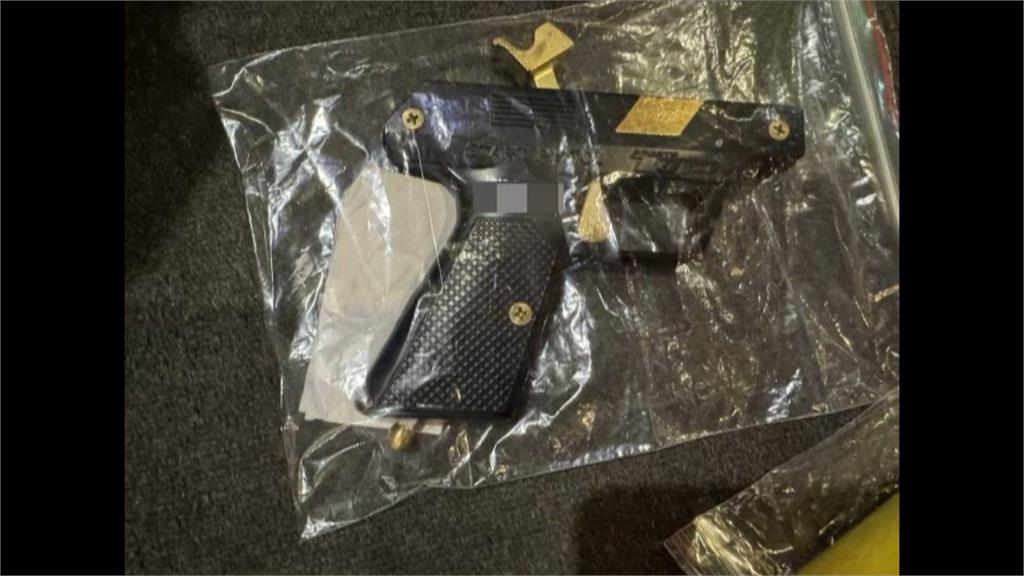 亞太三溫暖槍響！　穿浴袍佯裝顧客討2千萬朝天花板開3槍