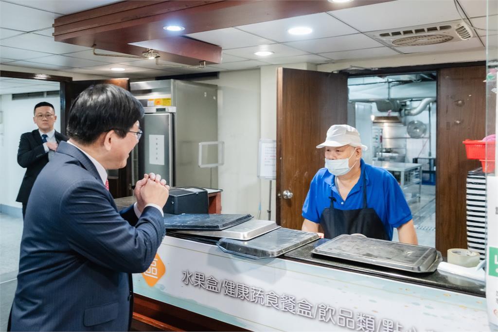 快新聞/開工日遇水則發 林佳龍:新的一年外交部繼續拚!