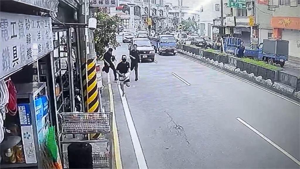 詐騙車手領包裹露餡　58萬贓款竟拋屋頂企圖滅證