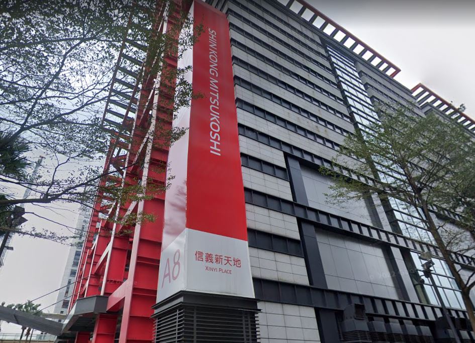 第1次到信義區!妹子見「路人都很時髦」超震撼:根本不同世界
