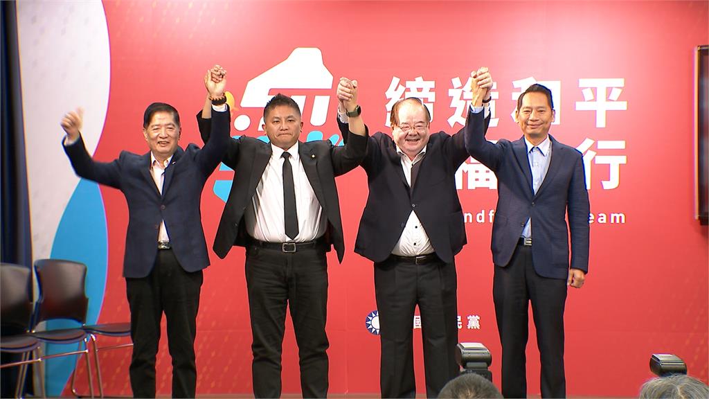 吳宗憲披藍袍出戰宜蘭 林國漳:宜蘭不需要「空降人選