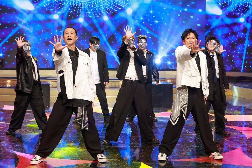 《民視第一發發發》陽帆搭檔浩角翔起跨世紀首度合作唱跳！嗆聲一定贏白冰冰