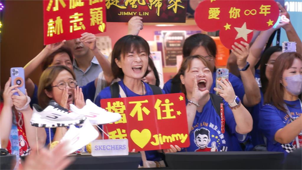 51歲林志穎揮拍帥翻全場！　自曝「不老祕訣」靠這招