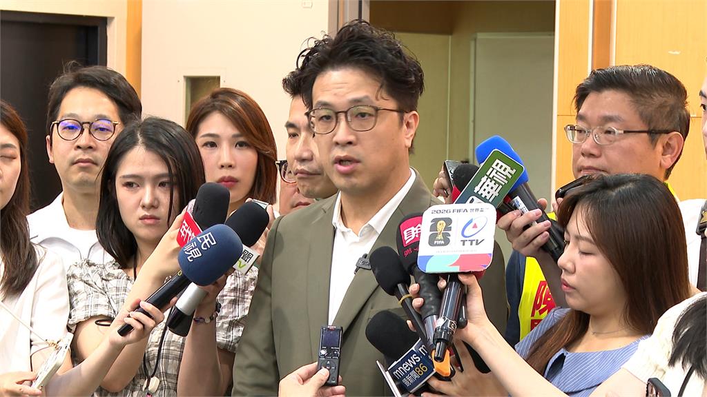 沈伯洋稱台北市政如"貼OK蹦"目標訂太低 蔣萬安問A答B