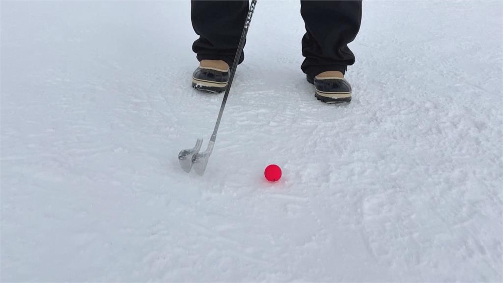 零下奇景！　南極高爾夫賽挑戰「零下15度」揮桿　「１６０公里超馬」挑戰期限