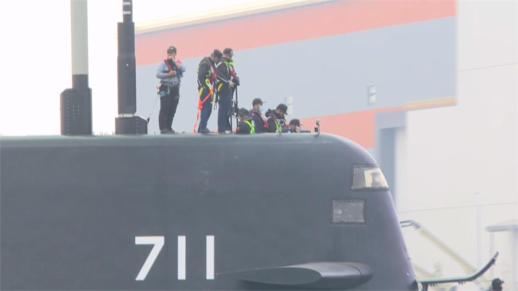 海鯤號一週3度出海　王定宇：將以加深10公尺潛航測試