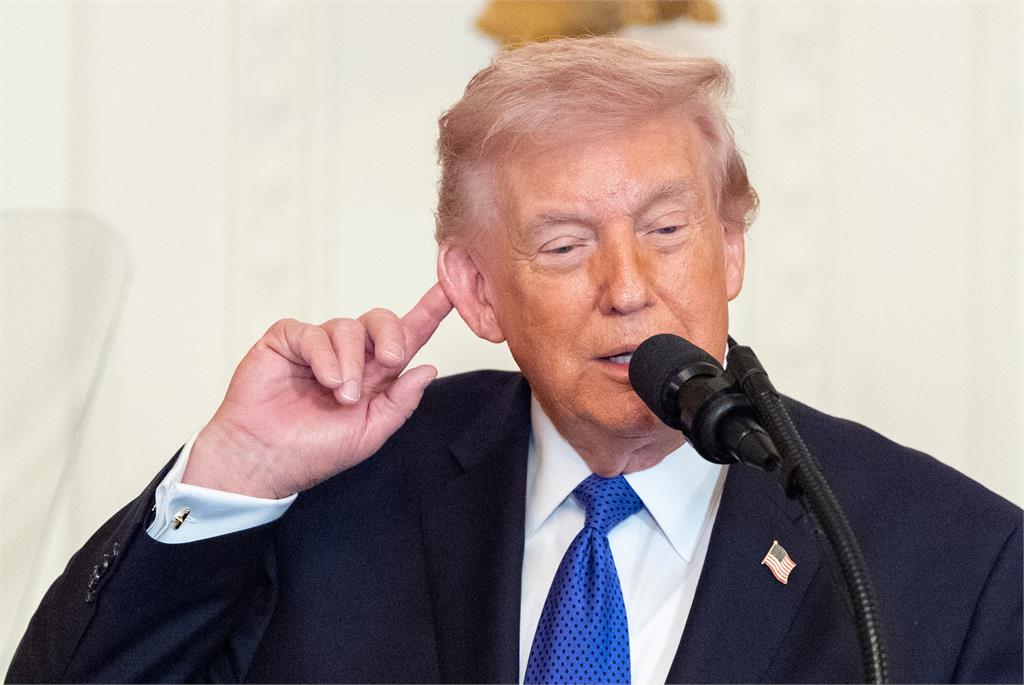 美軍精準斬首哈米尼！川普13年前「酸歐巴馬打伊朗」預言被翻出朝聖