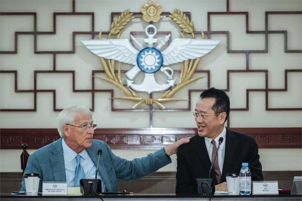 快新聞/美參院軍委會主席首訪台 顧立雄接待強化台美防衛合作