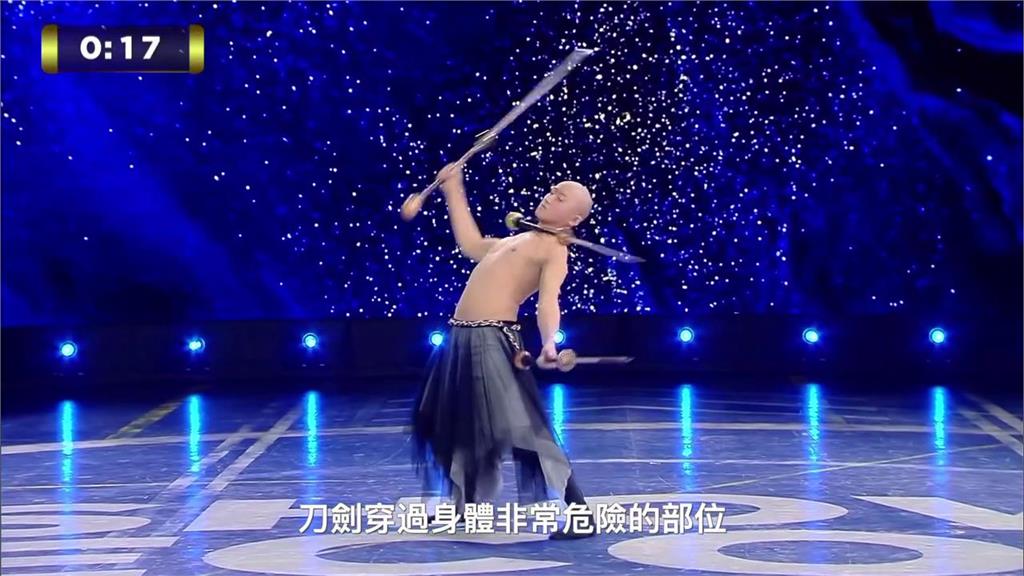 台灣之光！劍舞藝術家蔡宏毅「連轉3劍28圈」　打破世界紀錄：我來自台灣