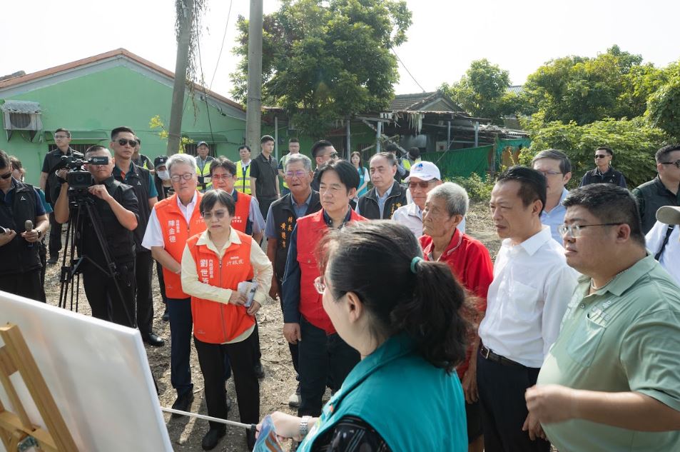 快新聞／中秋連假勘災行程滿檔　賴總統南北三地奔波關心災民