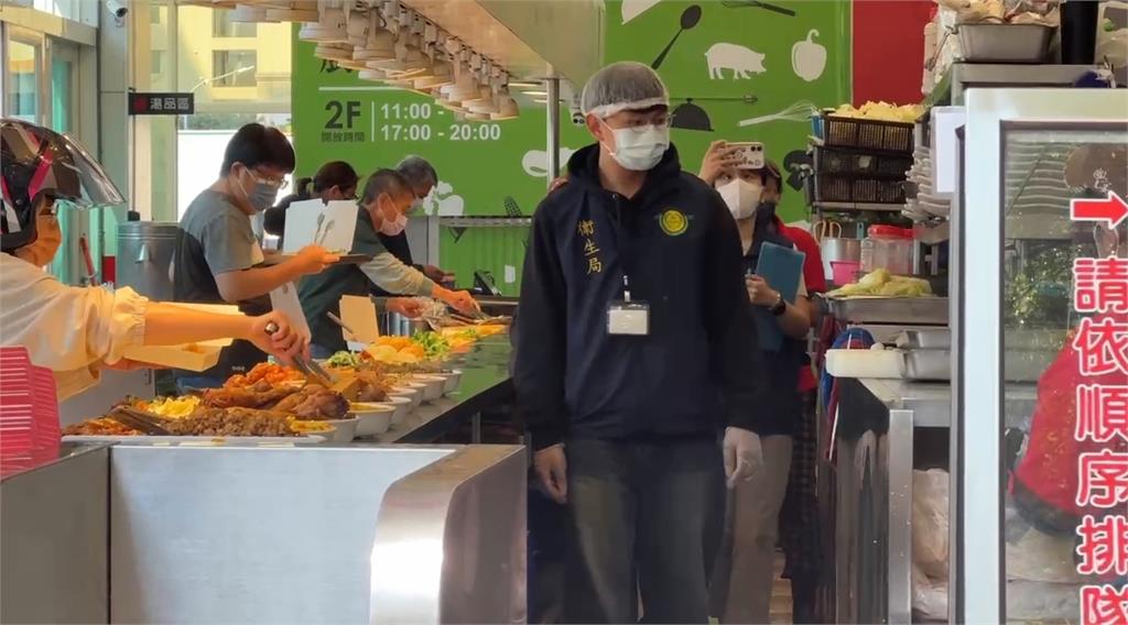 鴿子飛進自助餐大嗑「在地」美食　民眾憂衛生疑慮　衛生局到場稽查