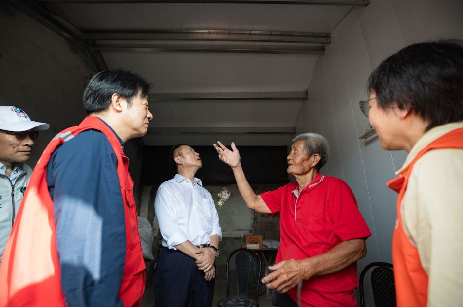 快新聞／中秋連假勘災行程滿檔　賴總統南北三地奔波關心災民