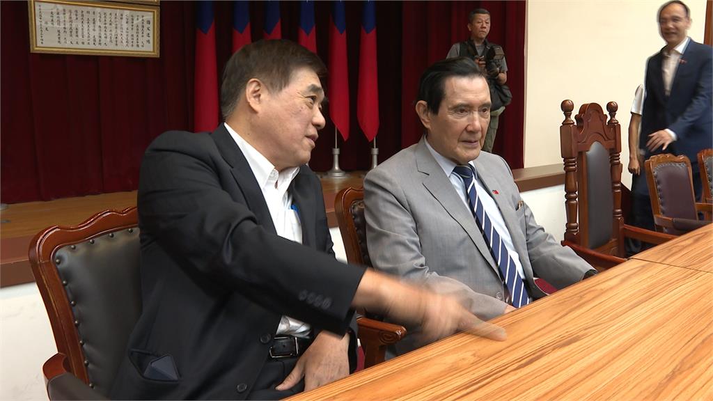 獲頒中評會主席聘書選黨魁? 趙少康回應了!