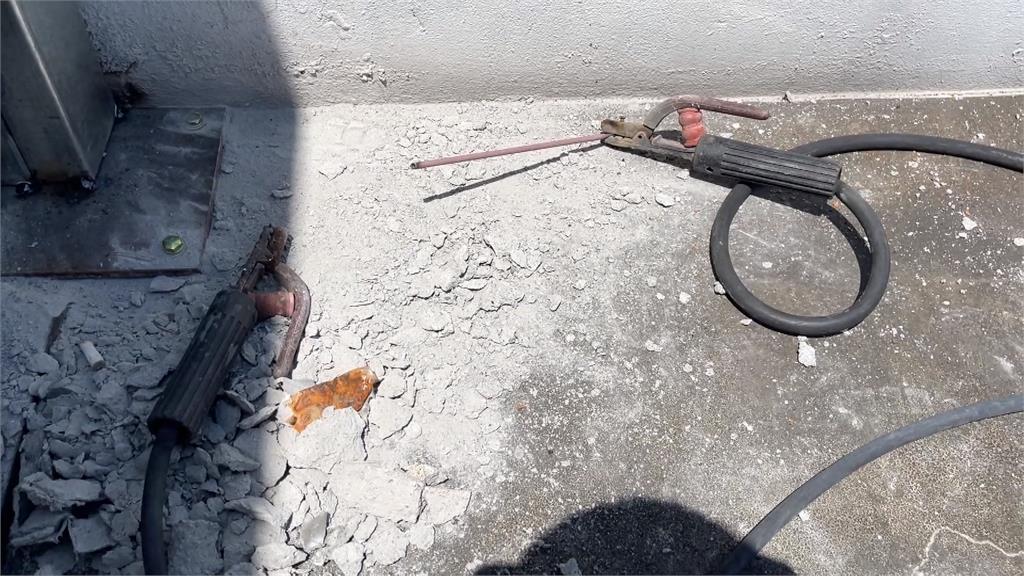 坐鐵梯電焊！疑「壓到電線漏電」觸電身亡　師父曝電焊注意事項
