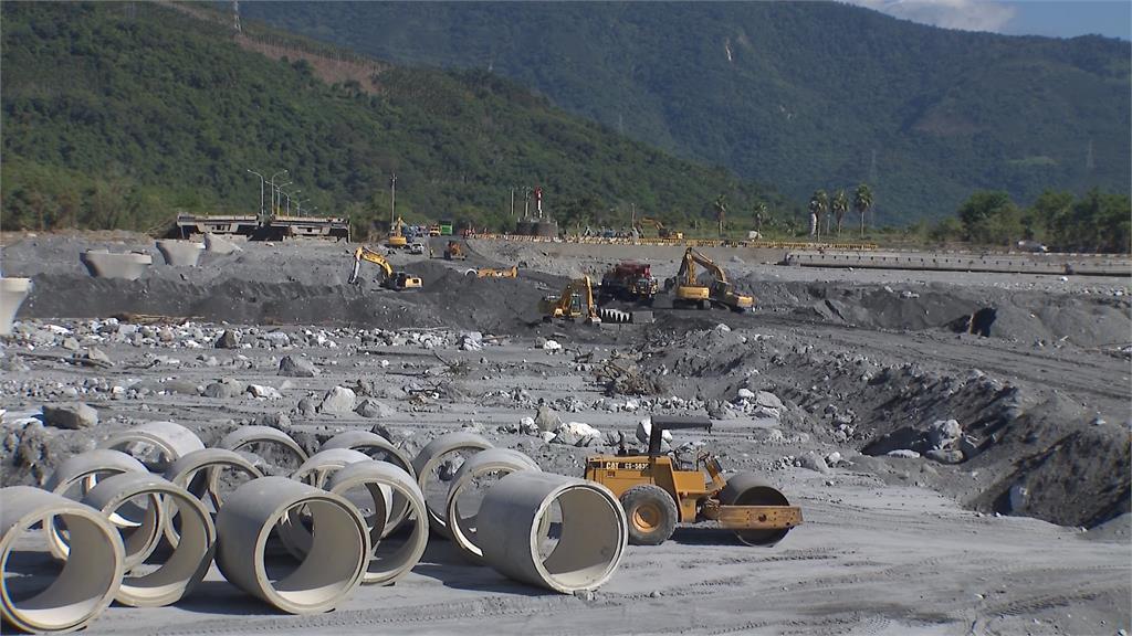 施工進度超前!陳世凱二度赴花勘災 馬太鞍溪便道10日下午3點通車