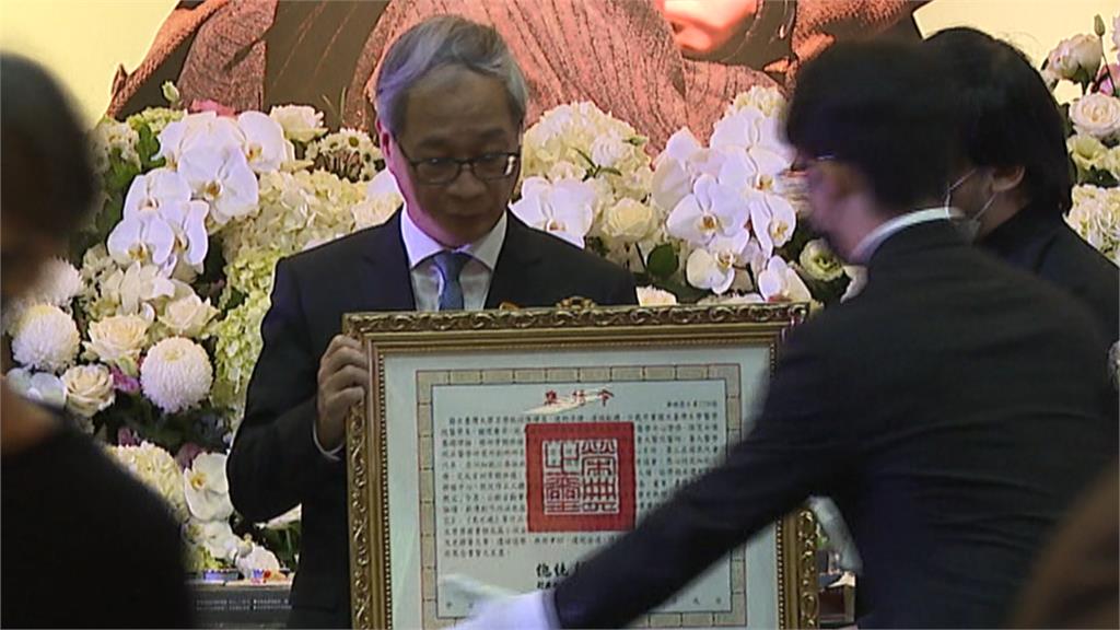 血液腫瘤權威陳耀昌告別式　前總統蔡英文出席追思