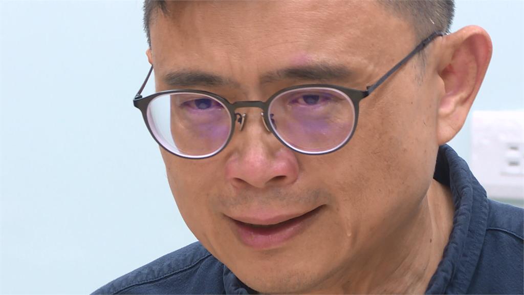 賴瑞隆記者會痛哭致歉　與女同學家長見面取得諒解