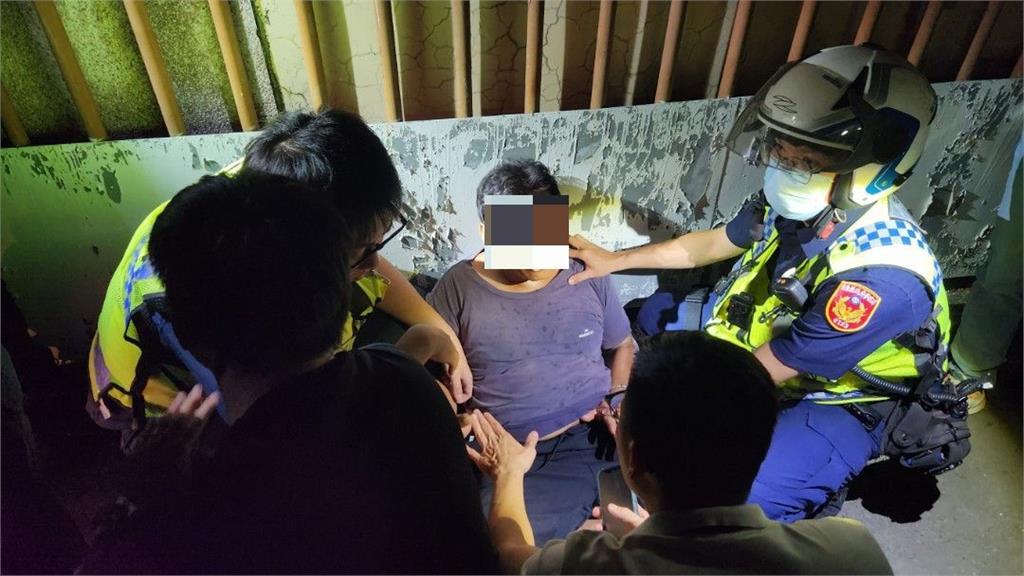 竊賊闖入後座! 屏東女遭挾持幸掙脫 警5小時逮人