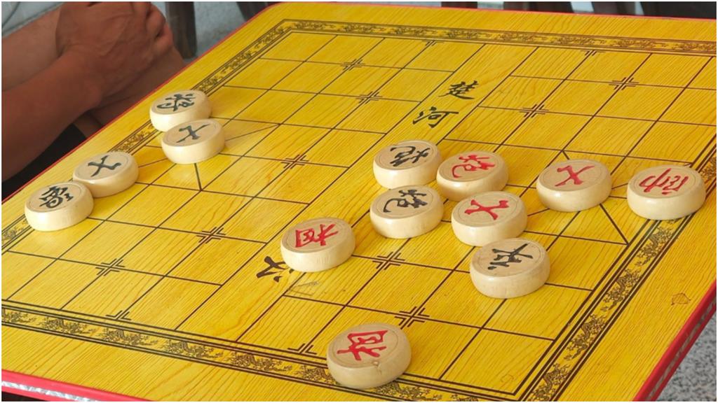 中國象棋第一人「涉下假棋」遭逮！看鈔票定輸贏「背後黑勢力」浮上檯面