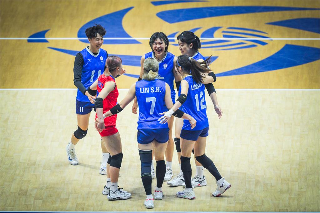 排球/「甜心隊長」廖苡任肯定隊友!女排亞錦賽輸中國仍晉級 台灣隊晚間拚四強門票