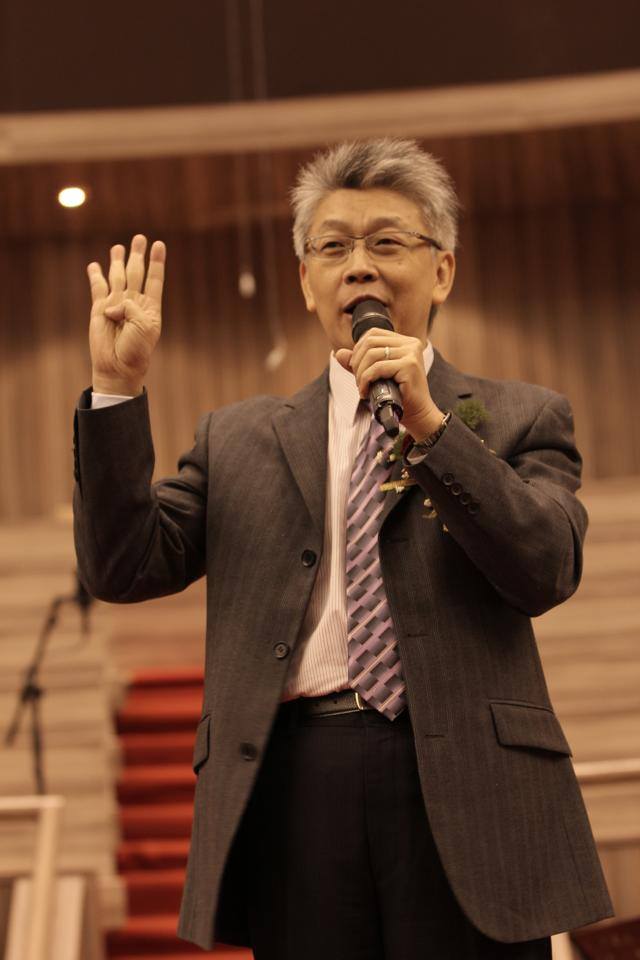 68歲《六燈獎》主持人驚傳腦出血！凌晨急動刀送ICU「弟子證實了」