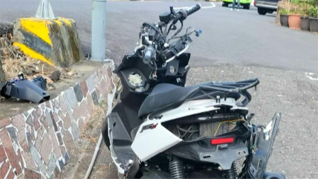 阿婆彎又爆死亡車禍! 18歲騎士自摔飛落山坡亡