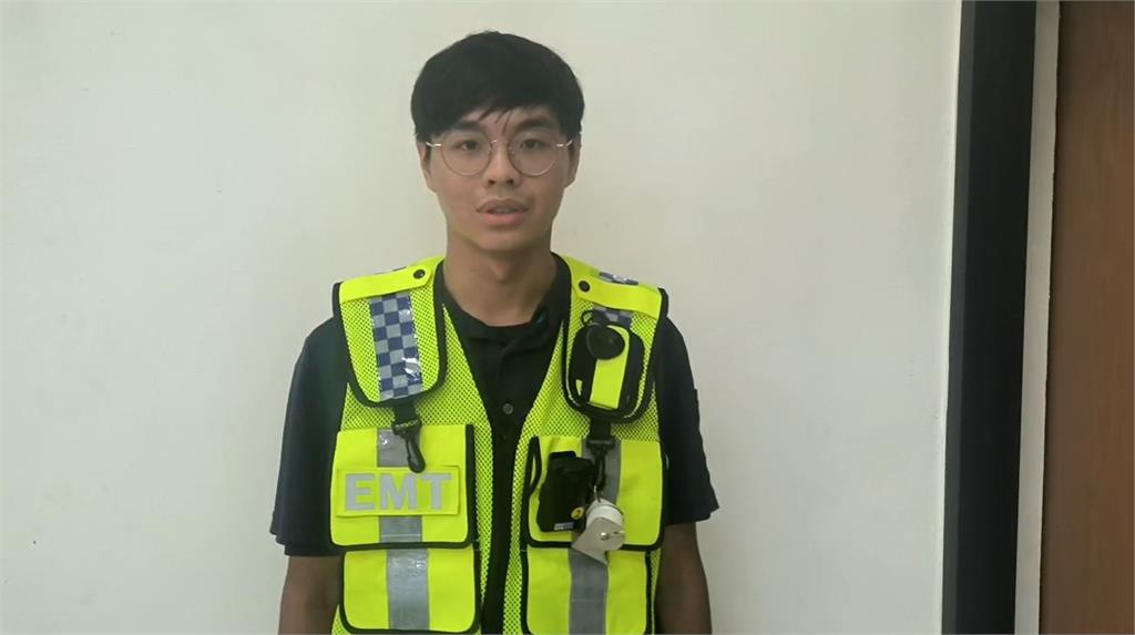快新聞/國3苗栗西湖段車禍 遊覽車司機昏迷「自撞護欄」送醫不治