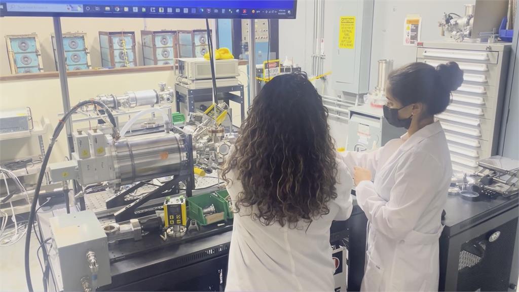 台股光輝十月獲利了結? 台灣先生警示居高思危!