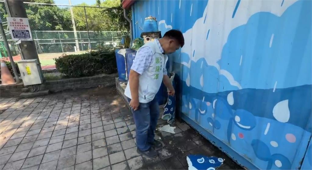 台中潭子運動公園變＂老鼠樂園＂　直擊老鼠亂竄