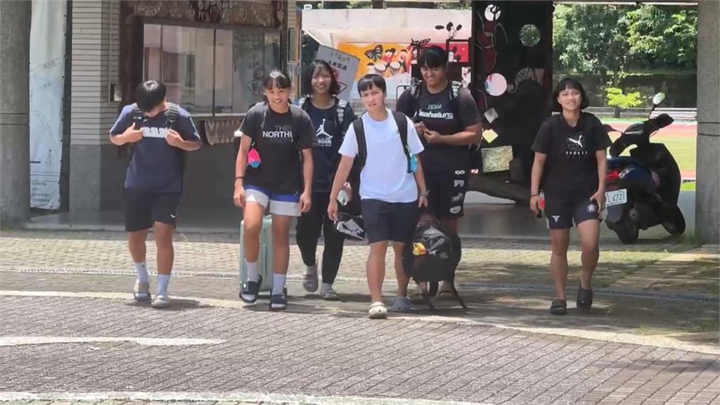 高雄山區道路搶通! 學生訓練回程受阻終於可返家