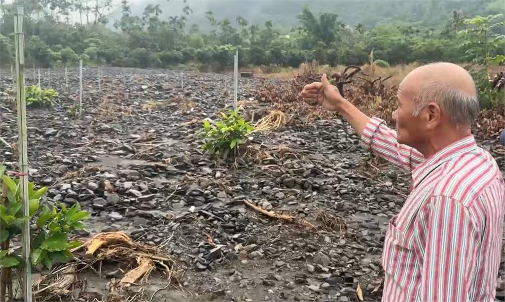防颱! 六龜果園、民宅遭土石掩埋 山區逾1800人撤離