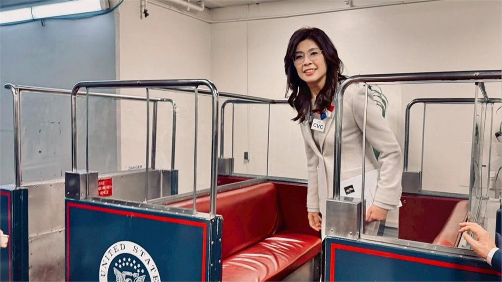 快新聞／鄭麗文嗨喊見美參議員「遭當事人打臉」！張育萌開酸：以為鬼扯都不會被戳破？