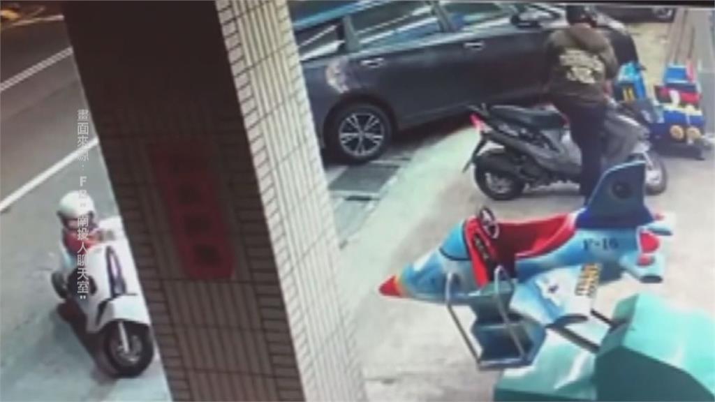 南投騎士倒車撞倒別人機車 「裝沒事離開」影片惹眾怒