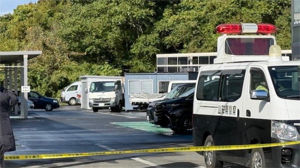 日公務員巡查突遇「黑熊竄出」　慘遭利爪猛襲「骨折重傷」！