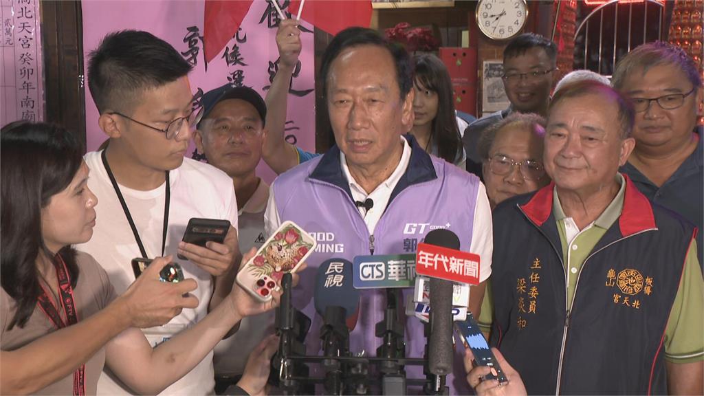 傳藍端不分區名單拉攏? 挺郭台銘地方派系紛跳船?