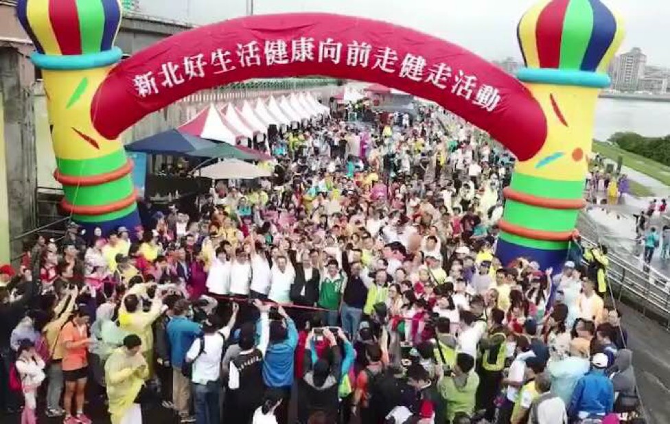 陳啟能力挺18歲公民權 廣邀市民一起健走去!