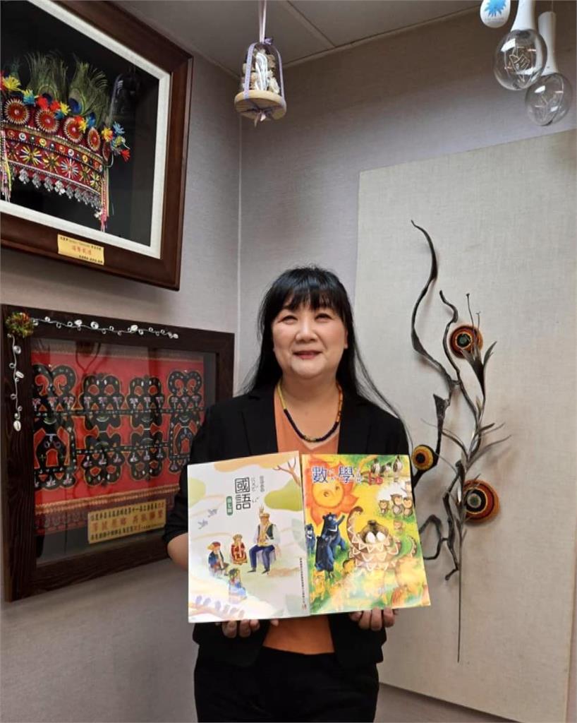 盧縣一助理「硬闖喪家」要求簽罷綠委連署!遭轟出去…伍麗華爆私下內幕