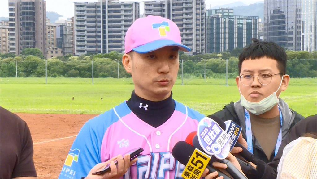 雙北對決!世壯運慢速壘球「台北奪冠」 侯友宜接球擦傷