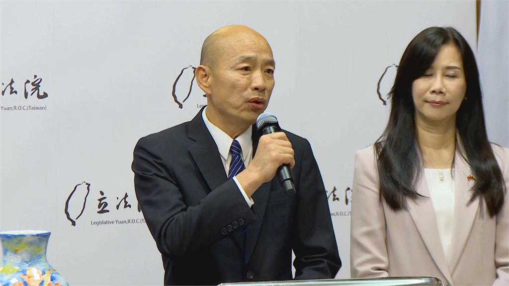 快新聞／中共頭痛極了！這國參議長曾喊「我是台灣人」　本人再訪台親送1物