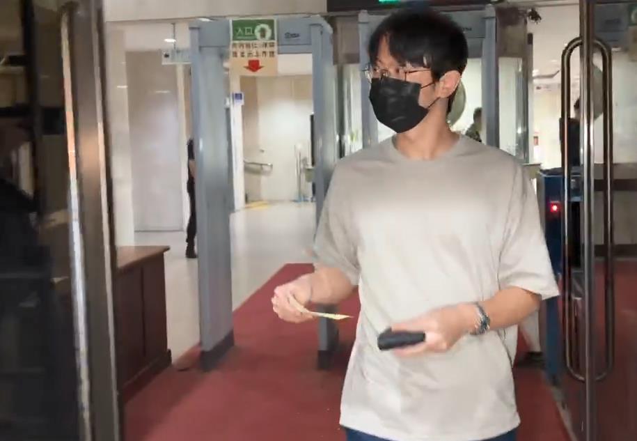 快新聞／涉替前男友偷查個資！中正二分局女警10萬交保＋境管