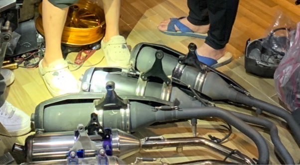 快新聞/槓上開花!慣竊狂偷高價機車排氣管 林口警火速逮人、再抓毒駕