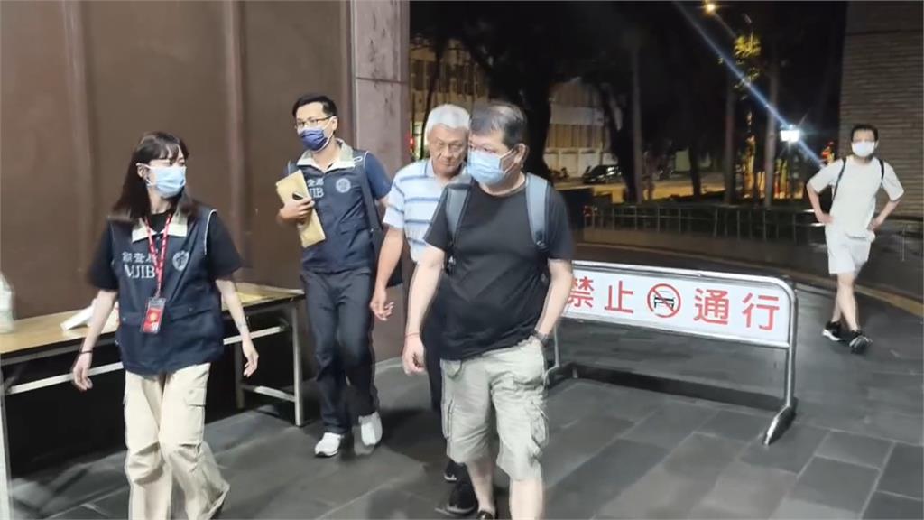 芝麻街母公司涉中資約談3前董座 赫見咬人比特犬飼主