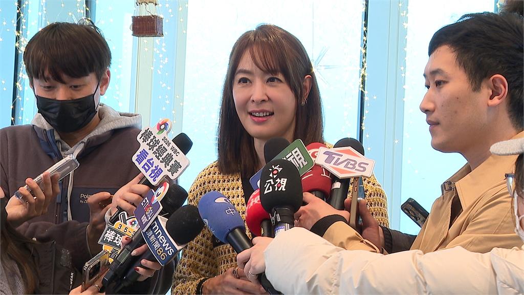 被封轉型正義油罐車　賈永婕年假「追這劇」補歷史學分