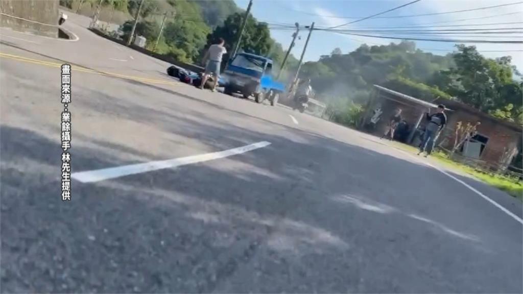 台三線120公里處獅潭鄉叉路口 重機閃避不及撞上小貨車