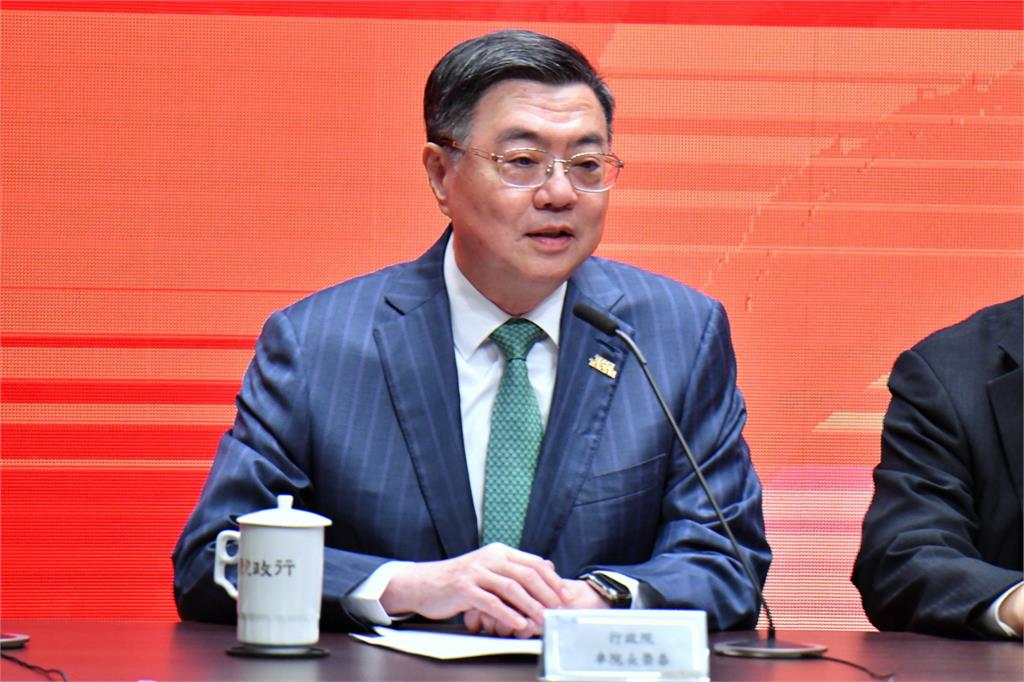 快新聞/「假日飛刀手」陳義信接原民會副主委 卓揆笑稱:以後沒假日了