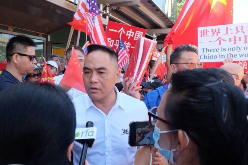 快新聞／鄭麗文赴美又見中共人士？合照中男子曾率眾騷擾蔡英文