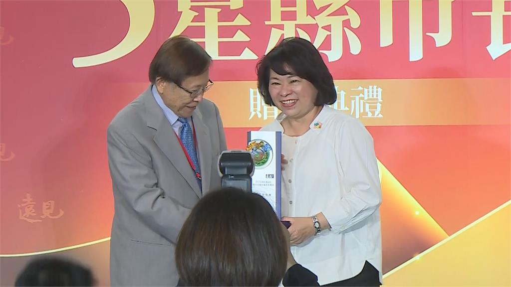 醫療滿意度全台第一 嘉義市長黃敏惠連兩年蟬聯五星首長